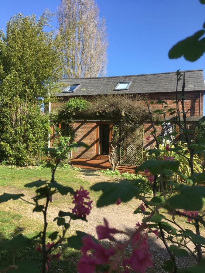 Villa Ralph'S Barn Newport  Exterior foto